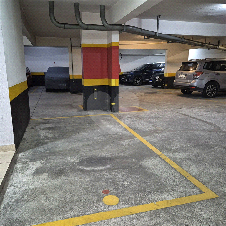 APARTAMENTO COM 3 QUARTOS SENDO 1 SUITE  LAZER  PROXIMO A ESTAÇÃO CONCEIÇÃO  ANDAR ALTO  SEMI MOBILIADO