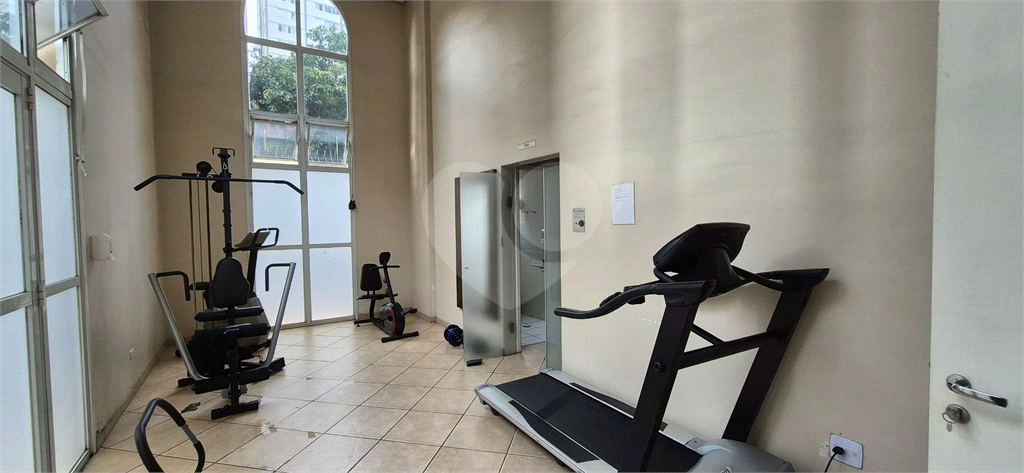 APARTAMENTO COM 3 QUARTOS SENDO 1 SUITE  LAZER  PROXIMO A ESTAÇÃO CONCEIÇÃO  ANDAR ALTO  SEMI MOBILIADO