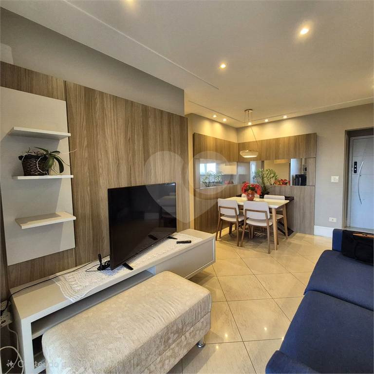 APARTAMENTO COM 3 QUARTOS SENDO 1 SUITE  LAZER  PROXIMO A ESTAÇÃO CONCEIÇÃO  ANDAR ALTO  SEMI MOBILIADO