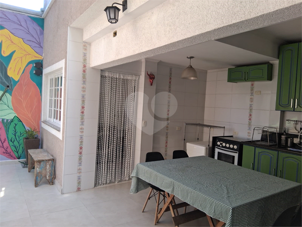 Casa à Venda na Vila Rosália | 4 Dorms, Área Gourmet e Rua Sem Saída