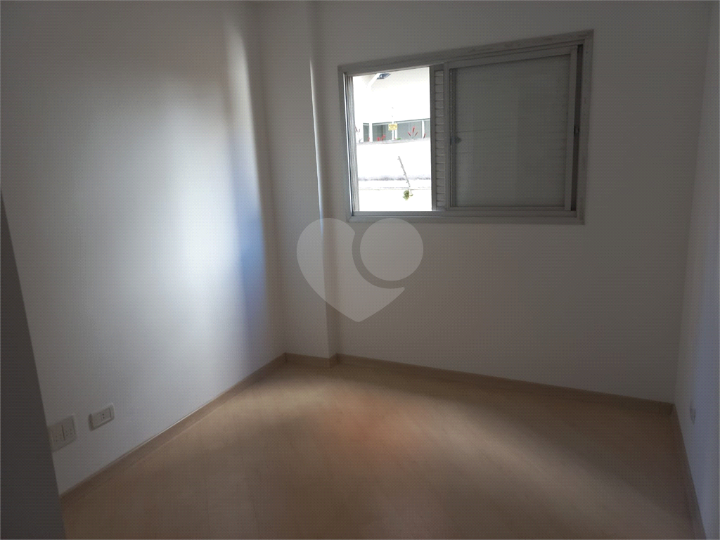 APARTAMENTO em SANTA CECÍLIA