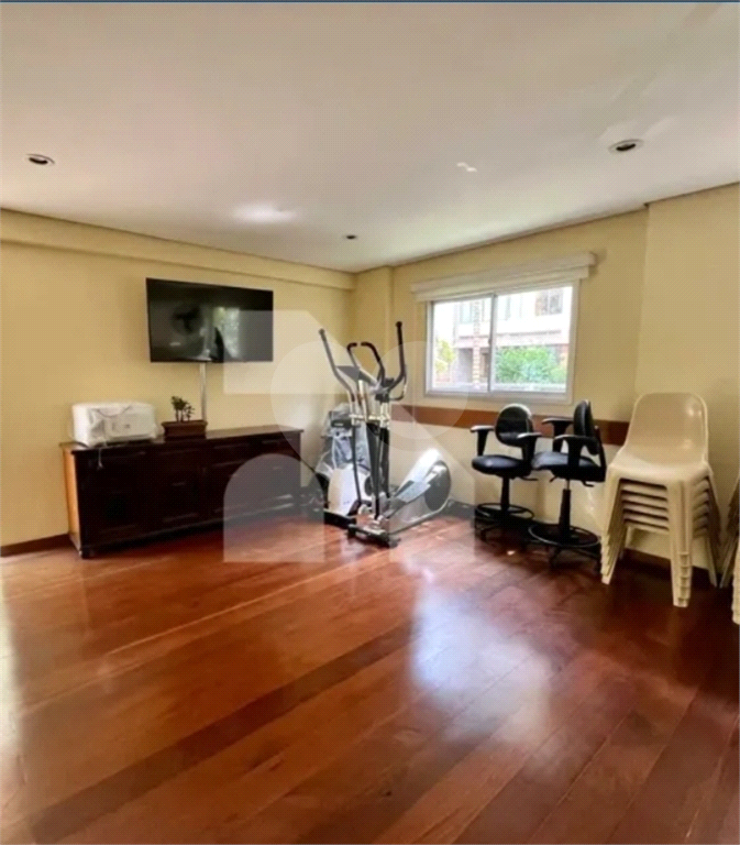APARTAMENTO em SANTA CECÍLIA