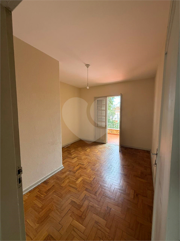 Sobrado na Vila Ester