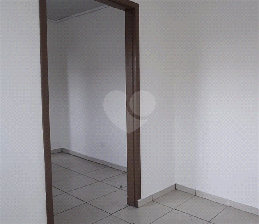 CASA TÉRREA em JARDIM ROBERTO