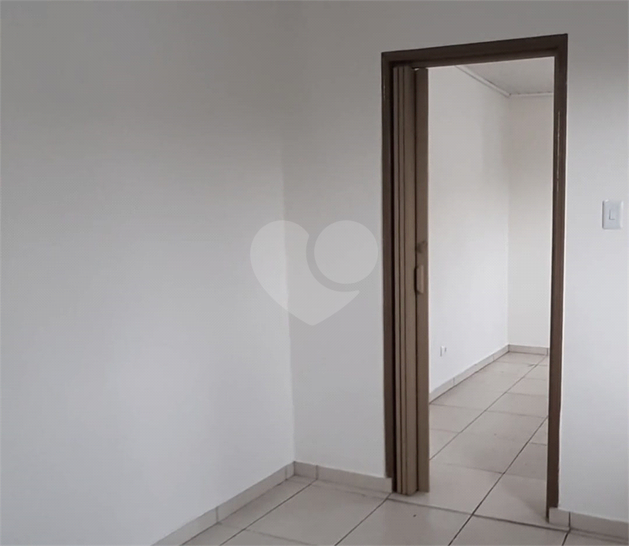 CASA TÉRREA em JARDIM ROBERTO