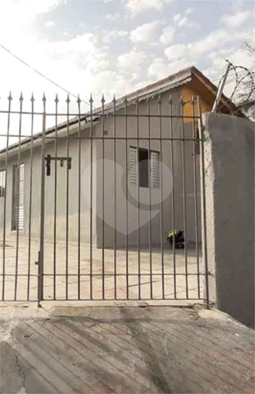 CASA TÉRREA em JARDIM ROBERTO