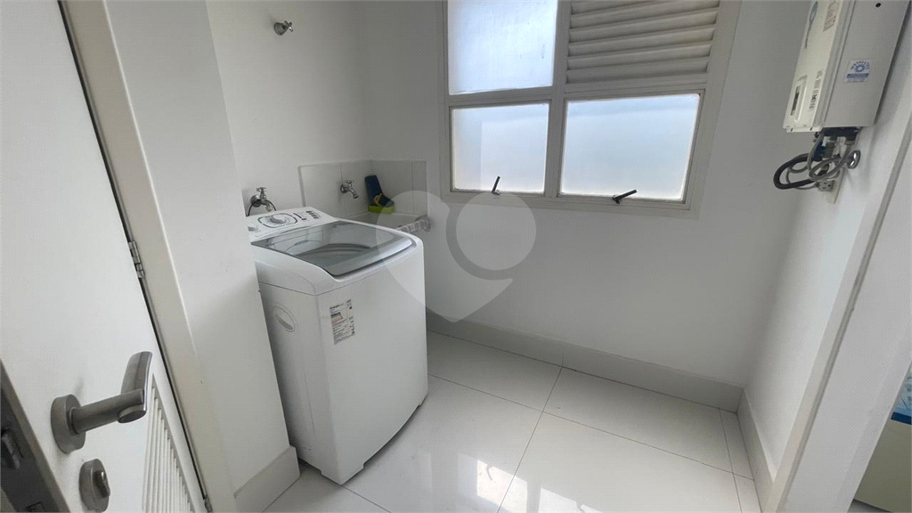 Apartamento 126m²  mobiliado e decorado