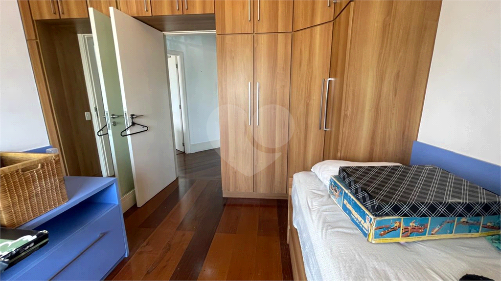 Apartamento 126m²  mobiliado e decorado