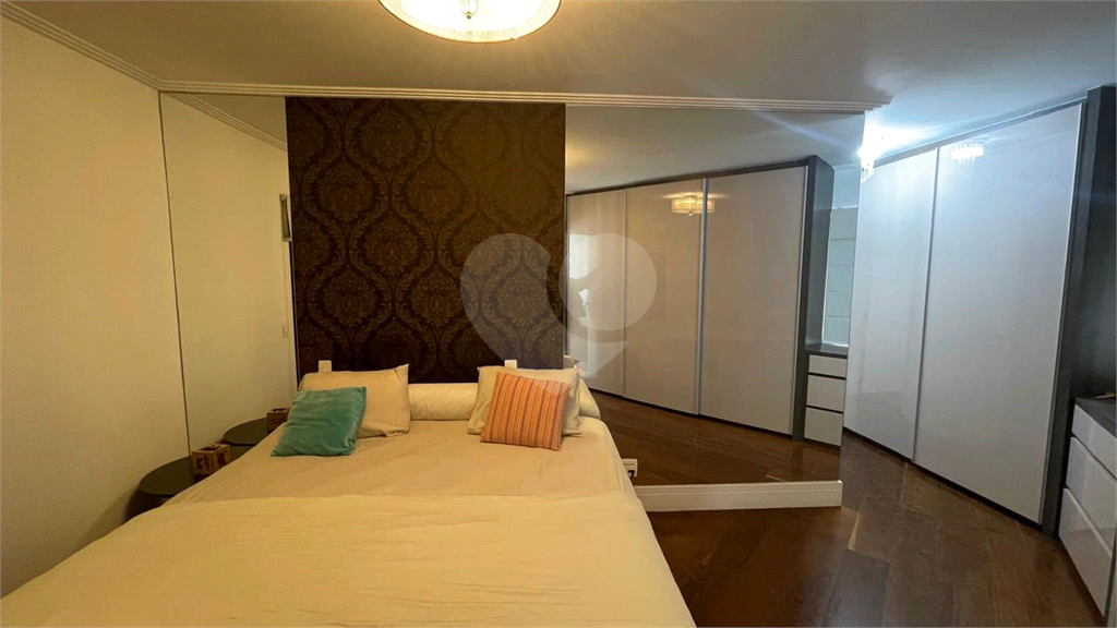 Apartamento 126m²  mobiliado e decorado