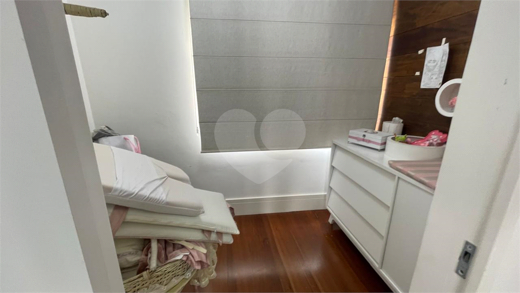 Apartamento 126m²  mobiliado e decorado