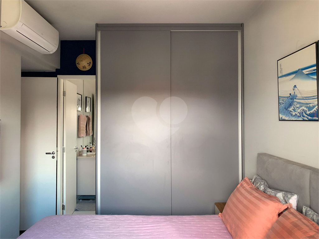 APARTAMENTO À VENDA 64 m² COM 2 QUARTOS 1 SUÍTE E 1 VAGA NA VILA MARIANA