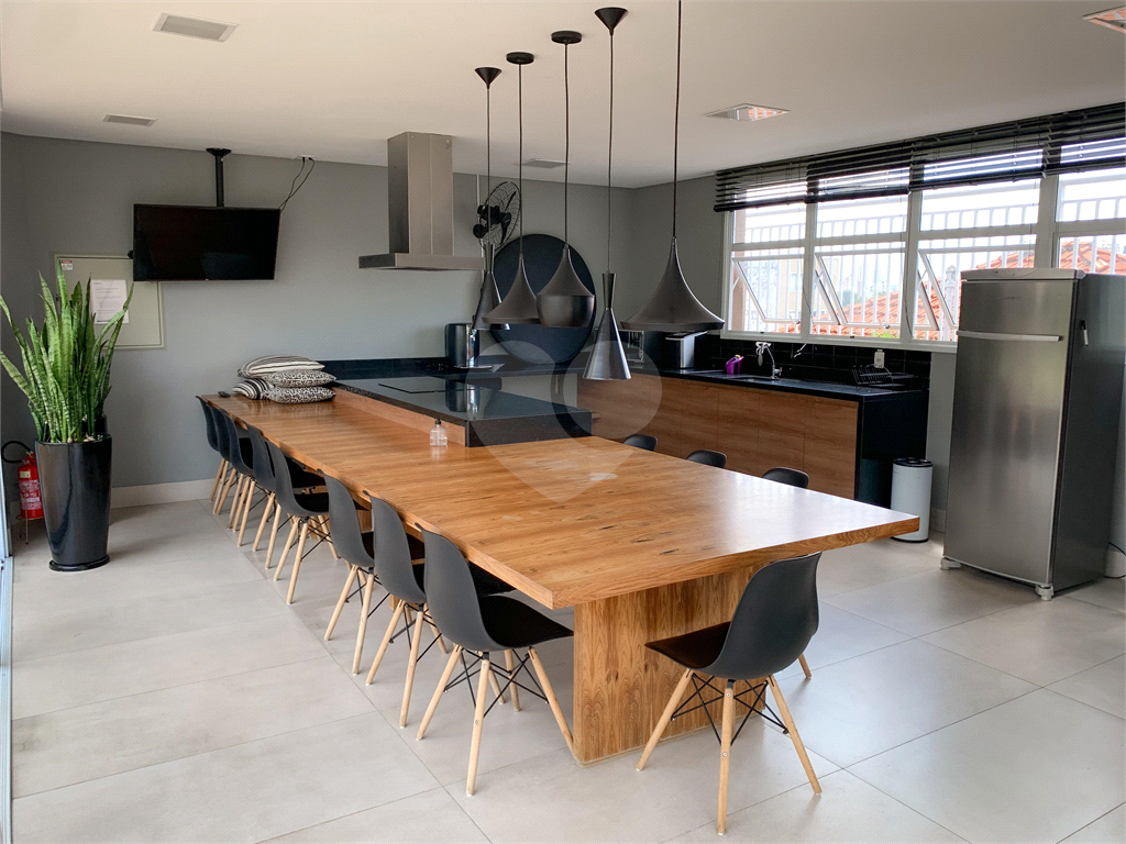 APARTAMENTO À VENDA 64 m² COM 2 QUARTOS 1 SUÍTE E 1 VAGA NA VILA MARIANA