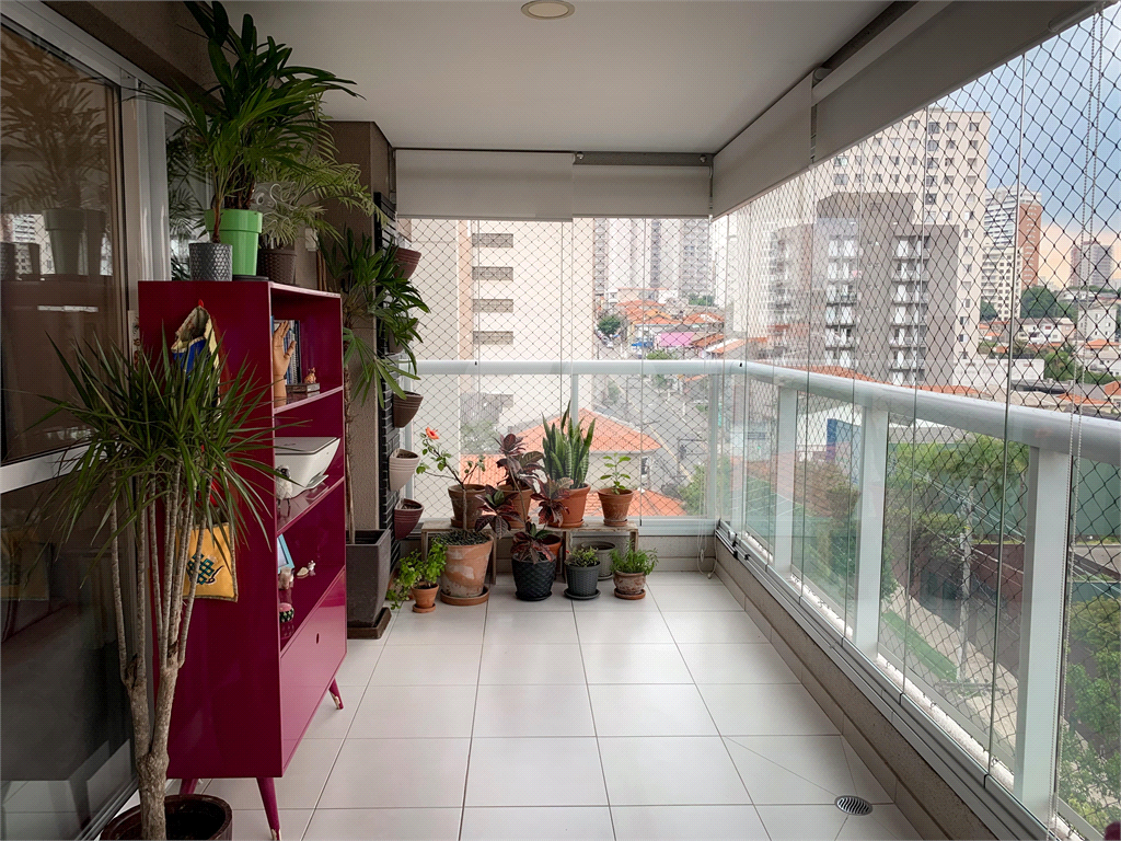 APARTAMENTO À VENDA 64 m² COM 2 QUARTOS 1 SUÍTE E 1 VAGA NA VILA MARIANA