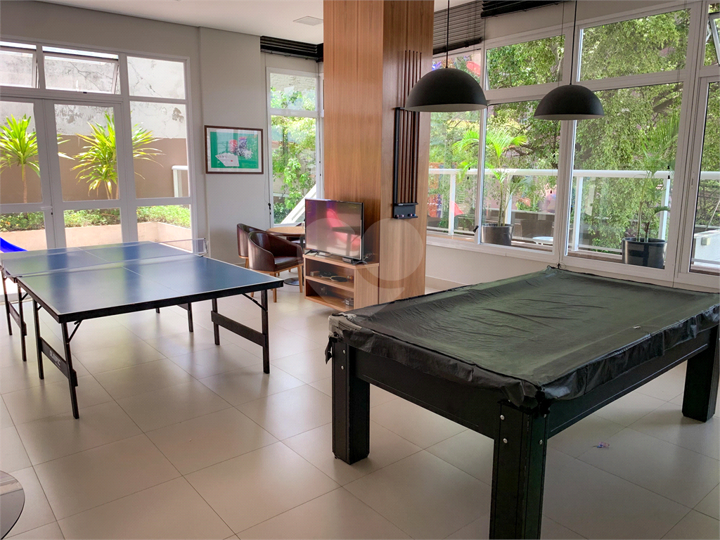 APARTAMENTO À VENDA 64 m² COM 2 QUARTOS 1 SUÍTE E 1 VAGA NA VILA MARIANA