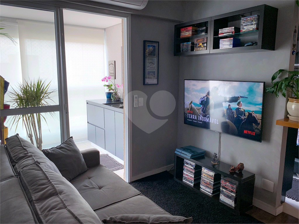 APARTAMENTO À VENDA 64 m² COM 2 QUARTOS 1 SUÍTE E 1 VAGA NA VILA MARIANA