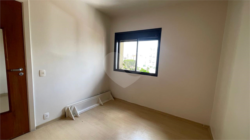 APARTAMENTO em SANTANA