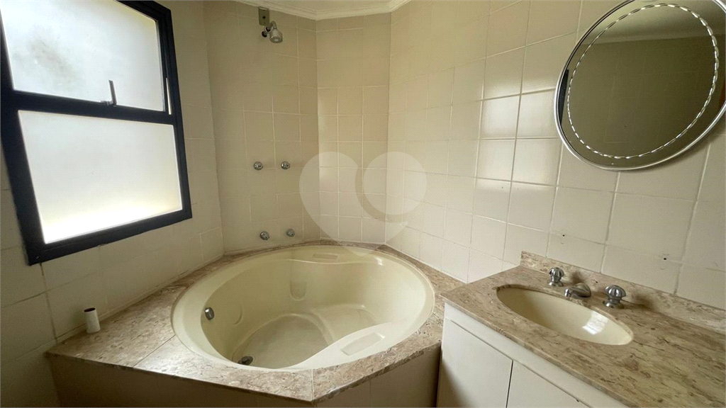 APARTAMENTO em SANTANA