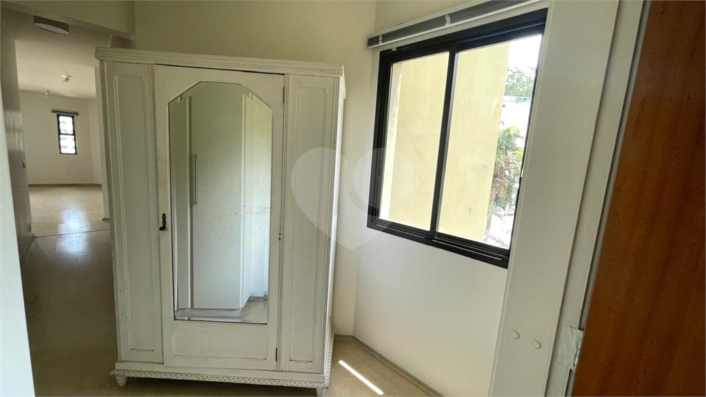 APARTAMENTO em SANTANA