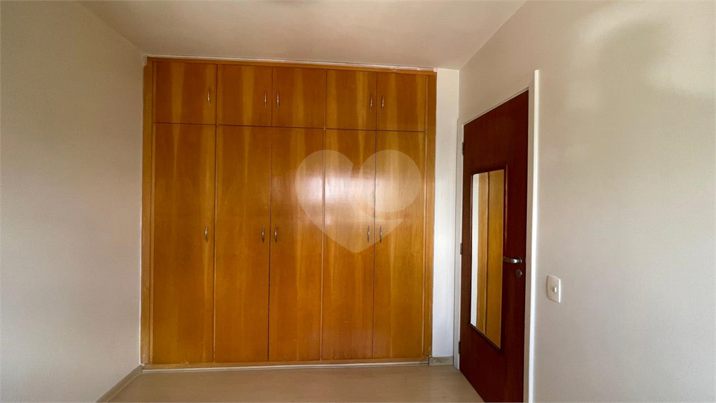 APARTAMENTO em SANTANA