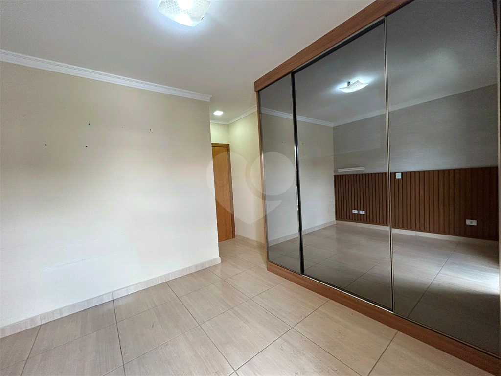 SOBRADO MODERNO À VENDA - 3 Dromitórios - 1 Suíte - 2 Vagas – PARQUE SÃO DOMINGOS | EXCELENTE PADRÃO | 147m²