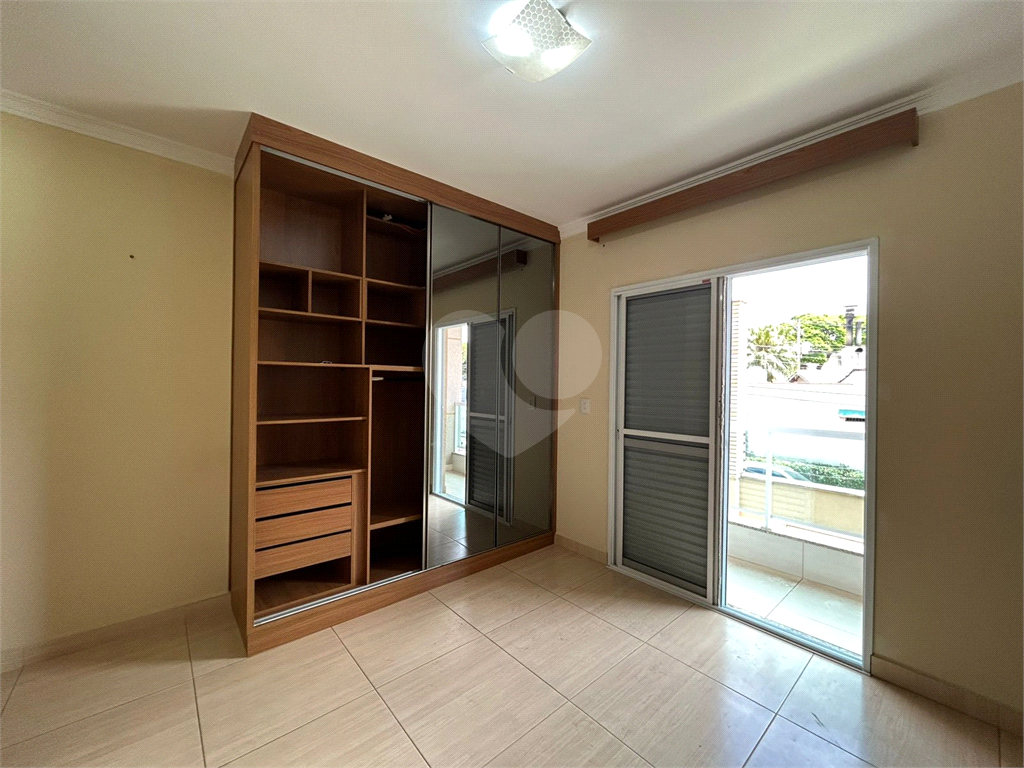 SOBRADO MODERNO À VENDA - 3 Dromitórios - 1 Suíte - 2 Vagas – PARQUE SÃO DOMINGOS | EXCELENTE PADRÃO | 147m²