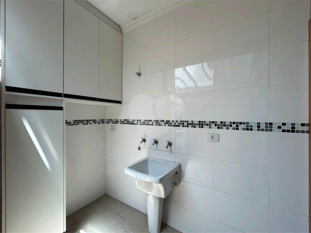 SOBRADO MODERNO À VENDA - 3 Dromitórios - 1 Suíte - 2 Vagas – PARQUE SÃO DOMINGOS | EXCELENTE PADRÃO | 147m²