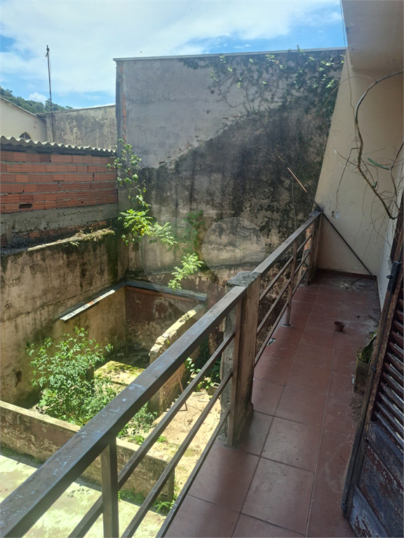 Sobrado para Locação com Varanda Panorâmica, 3 dormitórios, suíte, garagem e lazer.