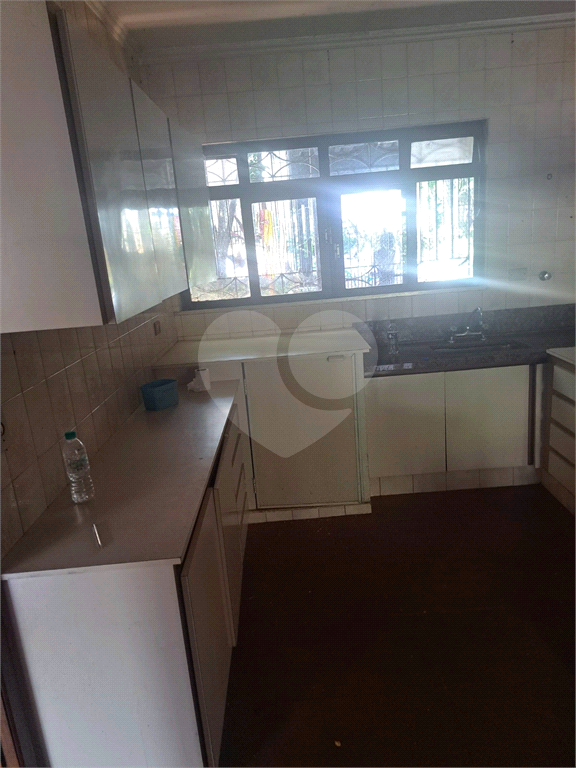 Sobrado para Locação com Varanda Panorâmica, 3 dormitórios, suíte, garagem e lazer.