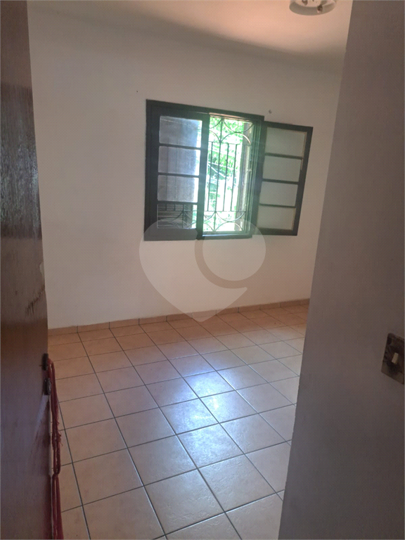 Sobrado para Locação com Varanda Panorâmica, 3 dormitórios, suíte, garagem e lazer.