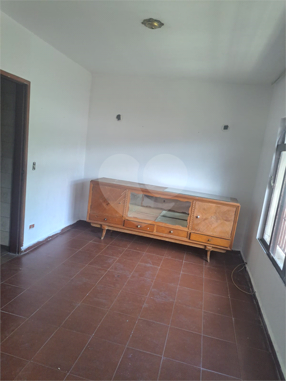 Sobrado para Locação com Varanda Panorâmica, 3 dormitórios, suíte, garagem e lazer.