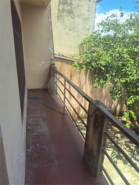 Sobrado para Locação com Varanda Panorâmica, 3 dormitórios, suíte, garagem e lazer.