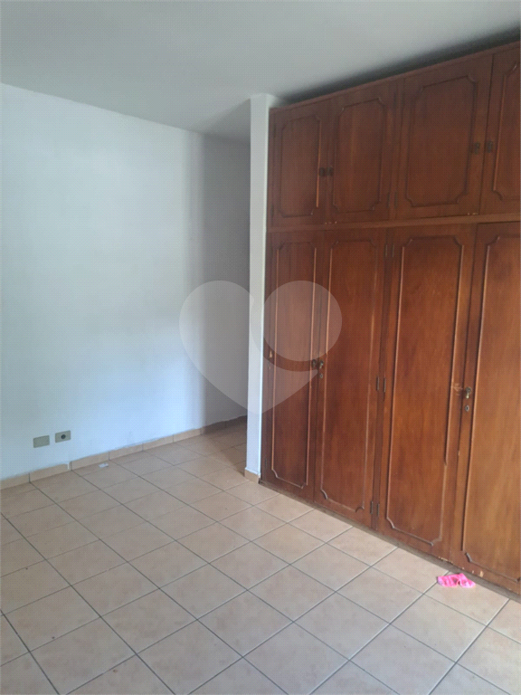 Sobrado para Locação com Varanda Panorâmica, 3 dormitórios, suíte, garagem e lazer.