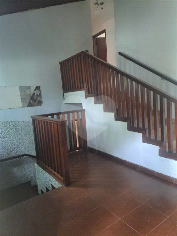 Sobrado para Locação com Varanda Panorâmica, 3 dormitórios, suíte, garagem e lazer.