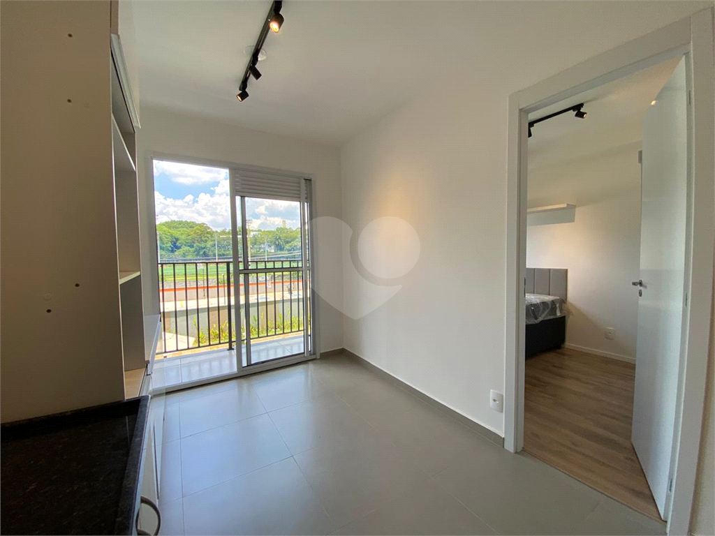 Apto 1 dorm - mobiliado.