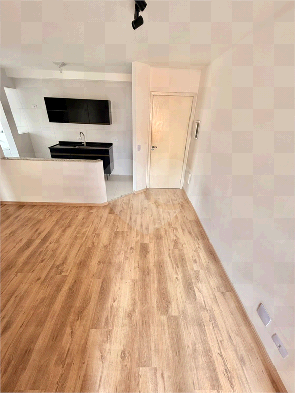 Apartamento próximo ao metrô Parada Inglesa - 2 dormitórios 1 banheiro e 1 vaga 