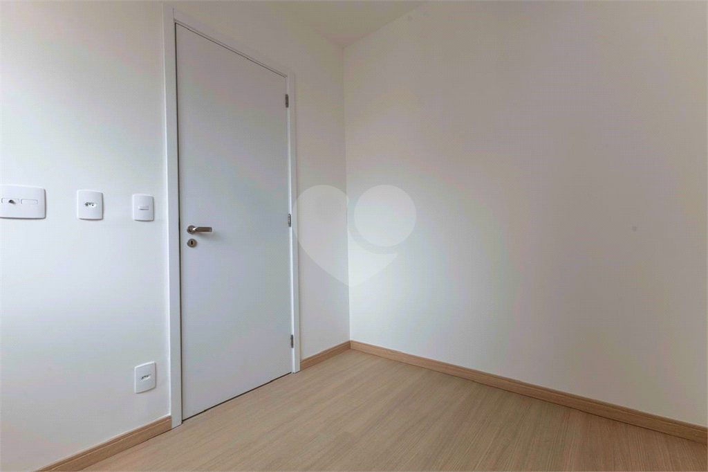 Apartamento de 37m² com 2 dormitórios.