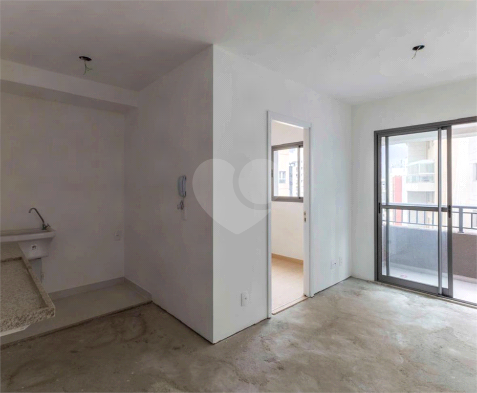 Apartamento de 37m² com 2 dormitórios.