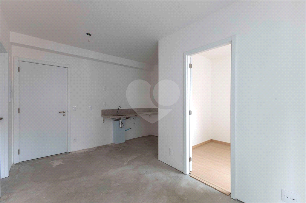 Apartamento de 37m² com 2 dormitórios.