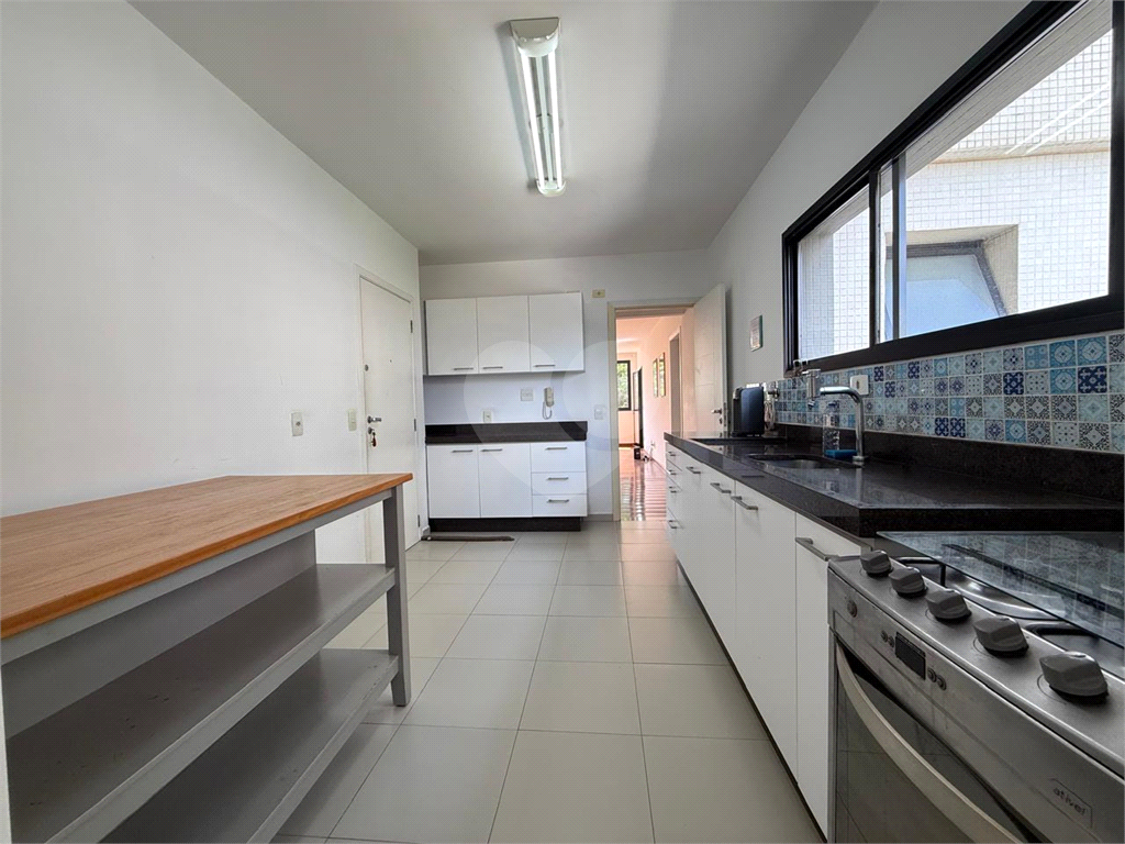 Apartamento - venda - metrô - Zona Norte