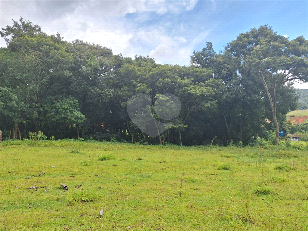 Excelente oportunidade em Extrema/MG - Sítio á venda
