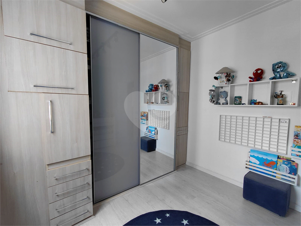 Imóvel 98m² reformado 3 quartos, sendo 1 suíte, varanda piscina e 2 vagas Pompéia