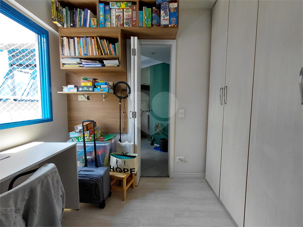 Imóvel 98m² reformado 3 quartos, sendo 1 suíte, varanda piscina e 2 vagas Pompéia