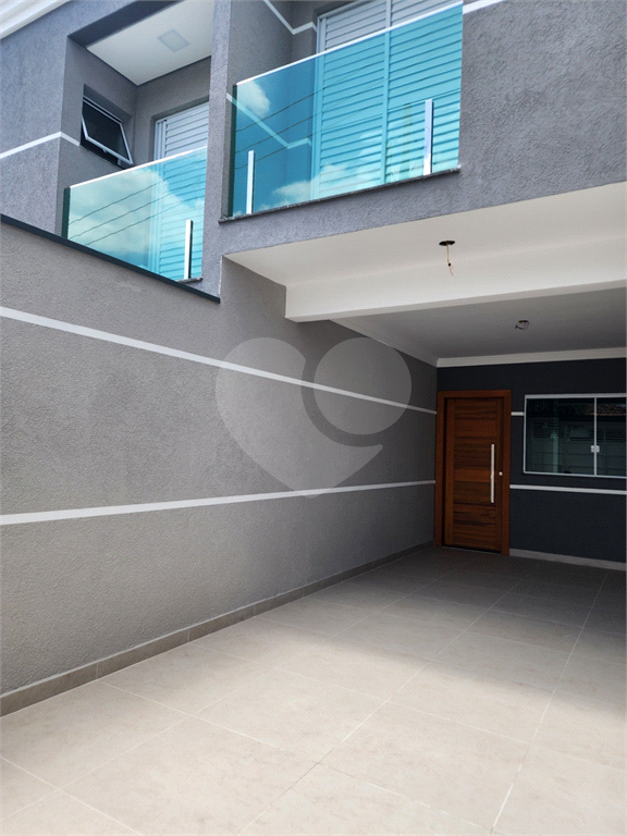 SOBRADO NOVO COM TRES SUÍTES/COM BELO ESPAÇO C/CHURRASQUEIRA/PROXIMO AO SHOPPING E METRO TUCURUVI