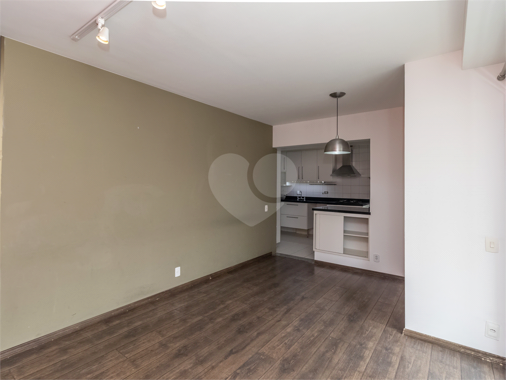 APARTAMENTO 3 QUARTOS 2 VAGAS À VENDA NA SAÚDE VENDER
