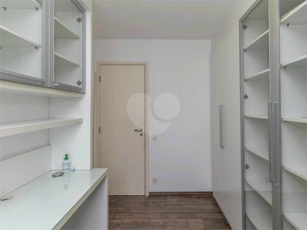 APARTAMENTO 3 QUARTOS 2 VAGAS À VENDA NA SAÚDE VENDER