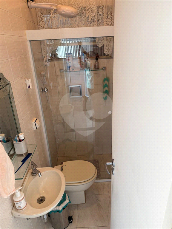 Sobrado parte alta Vila Gustavo 4 quartos sendo 1 suíte 2 vagas. Entrada Lateral e em Perfeita condições