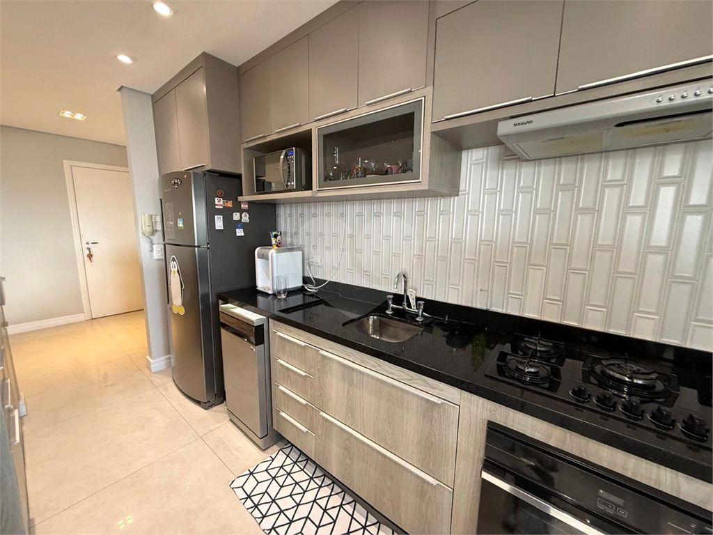 APARTAMENTO À VENDA EM SANTANA | 3 DORMITÓRIOS | VARANDA COM CHURRASQUEIRA | 2 VAGAS