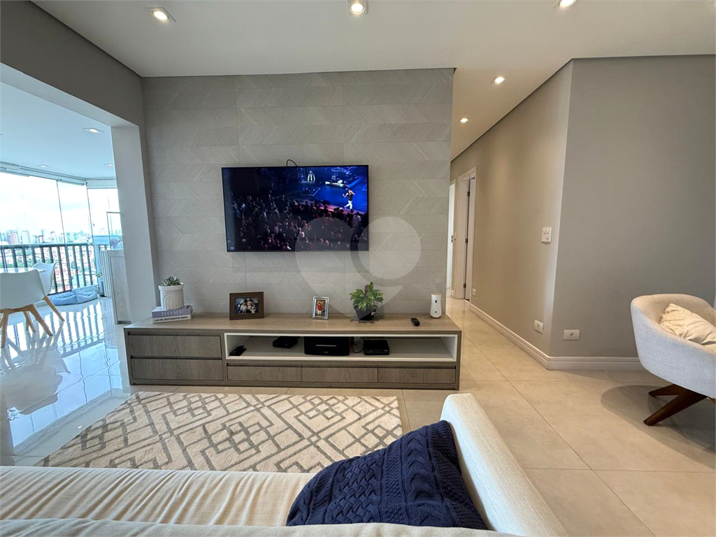 APARTAMENTO À VENDA EM SANTANA | 3 DORMITÓRIOS | VARANDA COM CHURRASQUEIRA | 2 VAGAS