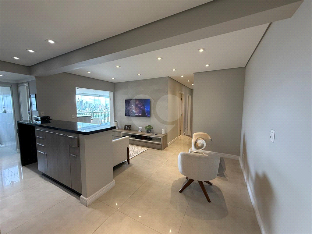 APARTAMENTO À VENDA EM SANTANA | 3 DORMITÓRIOS | VARANDA COM CHURRASQUEIRA | 2 VAGAS