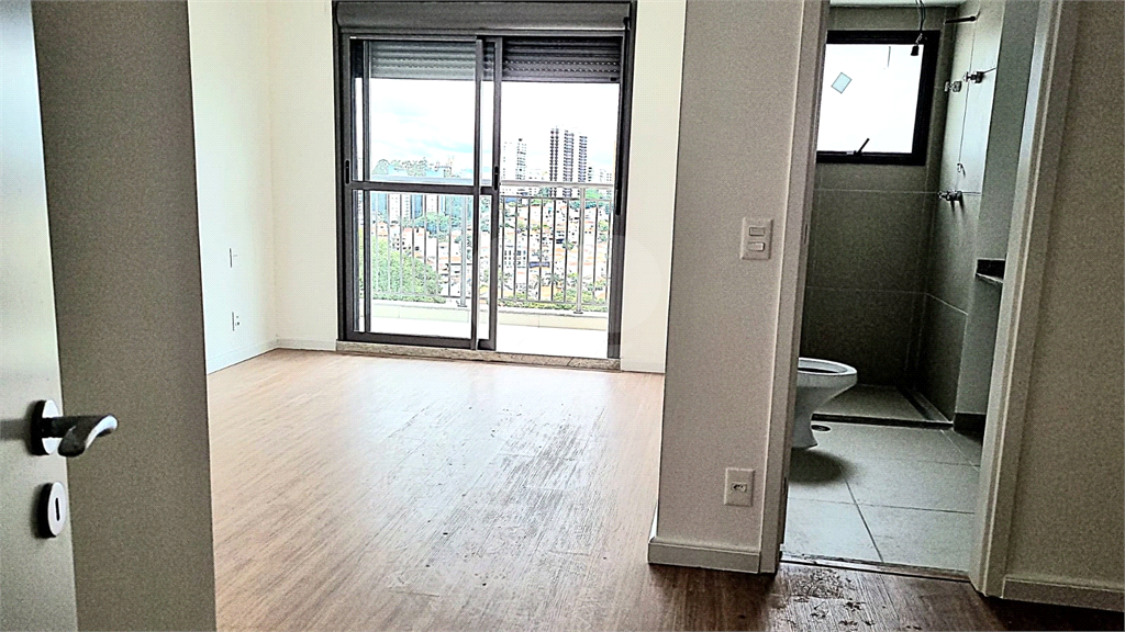 APARTAMENTO em TUCURUVI